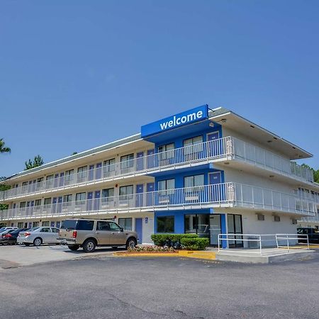 Rodeway Inn Tillmans Corner Dış mekan fotoğraf