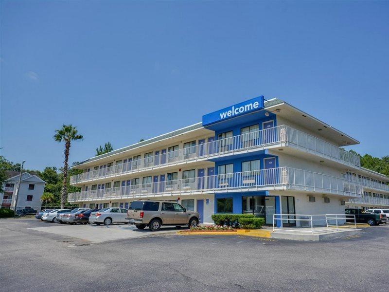 Rodeway Inn Tillmans Corner Dış mekan fotoğraf